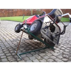 Krik Voor Zitmaaier - Groen -Aanbiedingen Tuin Wens Winkel krik voor zitmaaier groen 1576696075 2 600