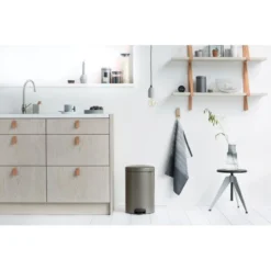 Pedaalemmer NewIcon BRABANTIA - 20 Liter Platinum -Aanbiedingen Tuin Wens Winkel pedaalemmer newicon 20 l platinum 1607882493 4 600