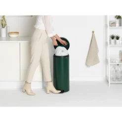 Pedaalemmer NewIcon BRABANTIA - 30 Liter Dennegroen -Aanbiedingen Tuin Wens Winkel pedaalemmer newicon 30 liter dennegroen 1608012475 3 600